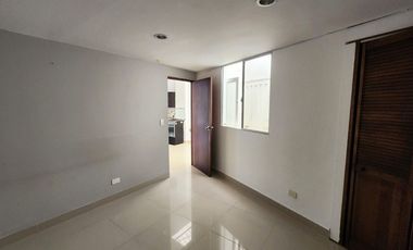 PR21880 Casa comercial independiente en venta en el sector Rosales