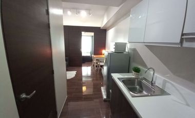 RUSH SALE :  1BR FOR SALE AT AIR RESIDENCES AT MAKATI CITY FOR 4.5M