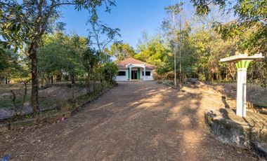 Countryside Cottage 2 rai Muang Sam Sip Ubon Ratchathani