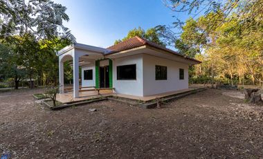 Countryside Cottage 2 rai Muang Sam Sip Ubon Ratchathani