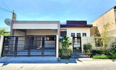 Bungalow House For Sale at Eugenio Lopez St., EVS, BF Homes, Paranaque City