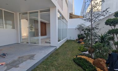 RENTA Residencia de Lujo en Puerta las Lomas en Venta Zona Puerta de Hierro