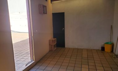 EDIFICIO DE TRES NIVELES EN VENTA, CIUDAD NEZAHUALCÓYOTL