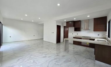 Casa ubicada en la Zona ➕️ Exclusiva de Veracruz, a un Súper Precio.  ▪️Venta: $3'900,000.⁰⁰