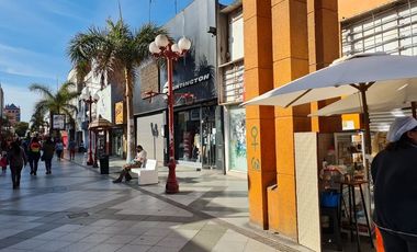 Local Comercial calle 21 de Mayo