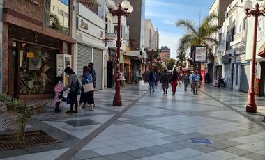 Local Comercial calle 21 de Mayo