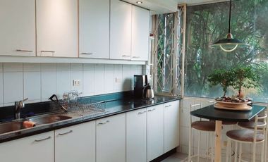 Vendo departamento tres dormitorios, en la Jiménez de la Espada y González Suárez