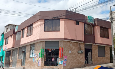 Venta Casa Rentera, + 4 Locales Comerciales LA ECUATORIANA