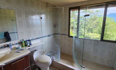 SE VENDE ESCTACULAR CASA FINCA EN SILVANIA