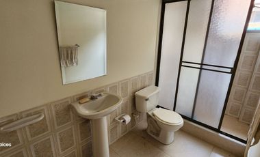 SE VENDE ESCTACULAR CASA FINCA EN SILVANIA