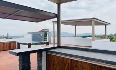 EXCELENTE CASA EN VENTA EN EXCLUSIVO FRACCIONAMIENTO LA RIOJA UBICADO AL SUR DE LA CIUDAD EN AV. LOPEZ MATEOS SUR 7000, MUNICIPIO DE TLAJOMULCO DE ZUÑ