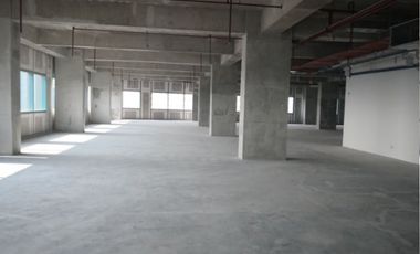 Bare Office Space 895 sqm Lease Rent Quezon City