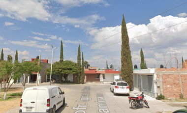 ¡APROVECHA ESTA INCREÍBLE OPORTUNIDAD DE HACER CRECER TU PATRIMONIO! Casa en REMATE HIPOTECARIO BANCARIO Fraccionamiento La Luz, Durango