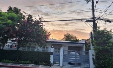 3BR House for Rent at  White Plains, Quezon City