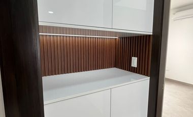 Se alquila departamento de 3 dormitorios en exclusiva urbanización Belice