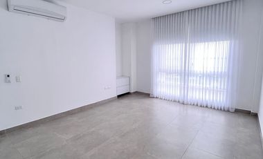 Se alquila departamento de 3 dormitorios en exclusiva urbanización Belice