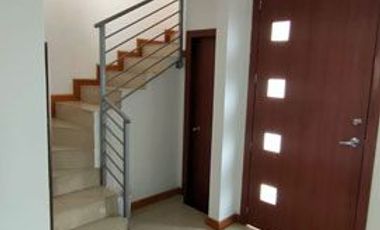 Casa de venta en Otavalo, Conjunto Habitacional Santiago del Valle