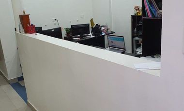 Venta de Casa Comercial en el Anillo Vial