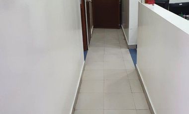 Venta de Casa Comercial en el Anillo Vial