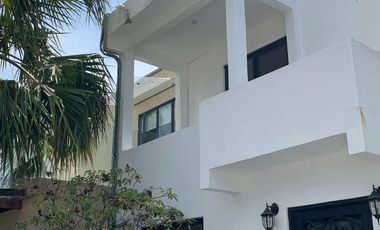 En playa del carmen, caminando a 5 minutos del mar