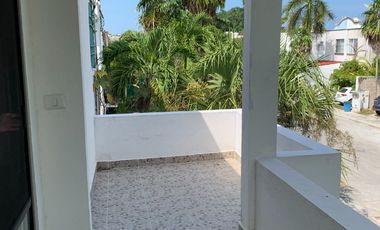 En playa del carmen, caminando a 5 minutos del mar