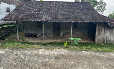 Rumah Siap Huni 290m² Kerjo Karanganyar