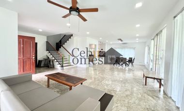 Four Bedroom House with Pool For Rent