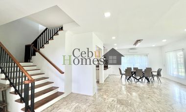 Four Bedroom House with Pool For Rent