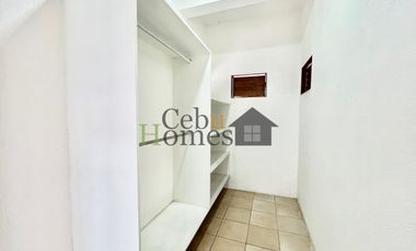 Four Bedroom House with Pool For Rent