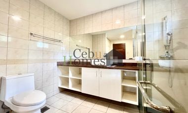 Four Bedroom House with Pool For Rent