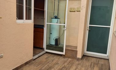 Casa amueblada en renta en real de zavaleta