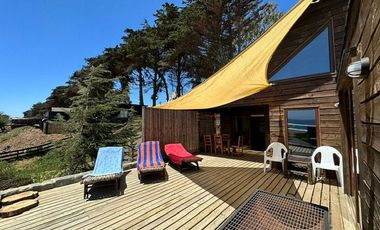 Linda casa a pasos de la playa en Pichilemu