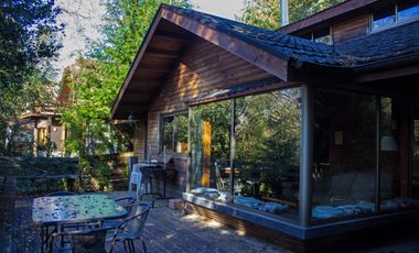 Venta de espectacular Casa de 150m2 en condominio con acceso a playa entre Villarrica y Pucón