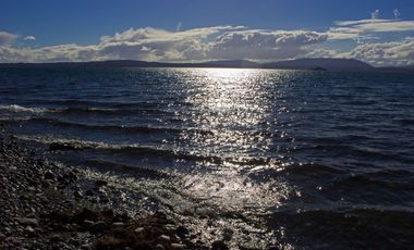 Venta de espectacular Casa de 150m2 en condominio con acceso a playa entre Villarrica y Pucón