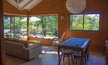 Venta de espectacular Casa de 150m2 en condominio con acceso a playa entre Villarrica y Pucón