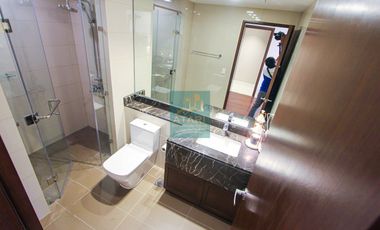 Luxurious 2BR Condominium for Rent at The Alcoves Residences