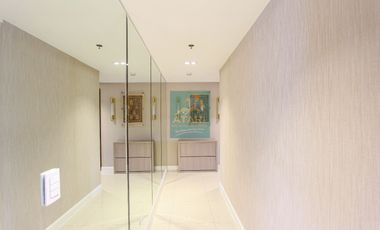 Luxurious 2BR Condominium for Rent at The Alcoves Residences