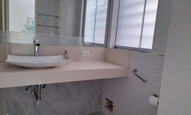 ALQUILO DUPLEX DE UN DORMITORIO AMOBLADO Y EQUIPADO