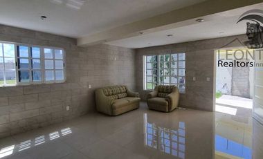HERMOSA CASA EN RENTA EN TOLUCA COL. LA VIRGEN EN SAN LUIS MEXTEPEC ZINACANTEPEC