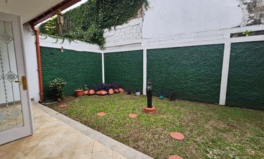 Disewakan Rumah Taman Giri Loka BSD City Tangerang Selatan Bagus Rapih Nyaman Siap Huni