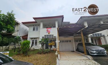 Disewakan Rumah Taman Giri Loka BSD City Tangerang Selatan Bagus Rapih Nyaman Siap Huni