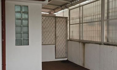 Disewakan Rumah Taman Giri Loka BSD City Tangerang Selatan Bagus Rapih Nyaman Siap Huni