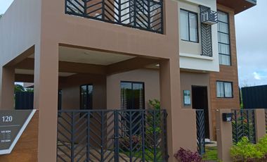 PRE SELLING 3 BEDROOMS 3 TOILET AND BATH WITH BALCONY HOUSE AND LOT IN BATULAO NASUGBO BATANGAS ( TAGAYTAY CLIMATE)