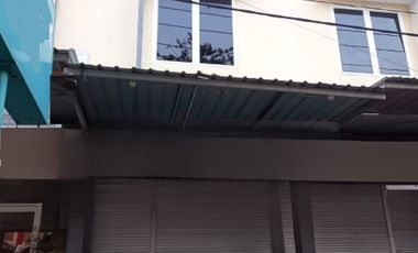 Disewakan Ruko 2 lantai di Jl Jelidro Sambikerep Surabaya