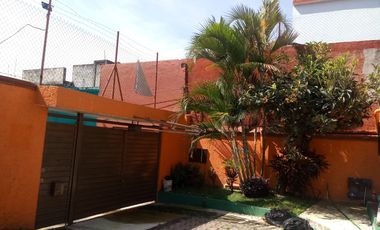 (CGV) Dos Casas en Una! Muy Cerca de La Uaem $ 4,500,000