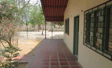 FINCA DE 15 HTS A 5 KLM DE SABANAGRANDE VIA MALAMBO.