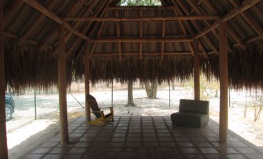 FINCA DE 15 HTS A 5 KLM DE SABANAGRANDE VIA MALAMBO.