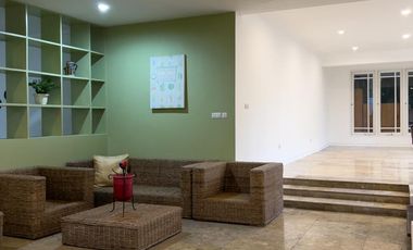 DIJUAL RUMAH CANTIK KOLAM RENANG AMPERA KEMANG JAKARTA SELATAN