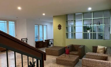 DIJUAL RUMAH CANTIK KOLAM RENANG AMPERA KEMANG JAKARTA SELATAN