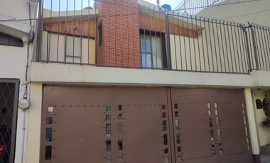 Venta de Hermosa casa en Privada en Ampliación Sinatel Iztapalapa CDMX
